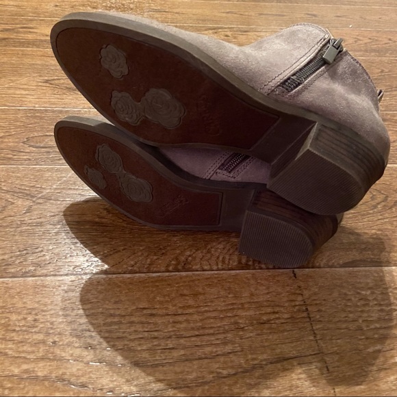 Carlos | grey two zip ankle bootie - Picture 6 of 6